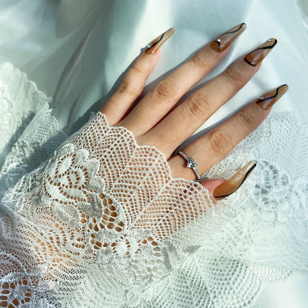 [Clover Jewelrys]Anillo de Compromiso con Corazón Encantador de 0.5 Quilates de Clover Jewelrys