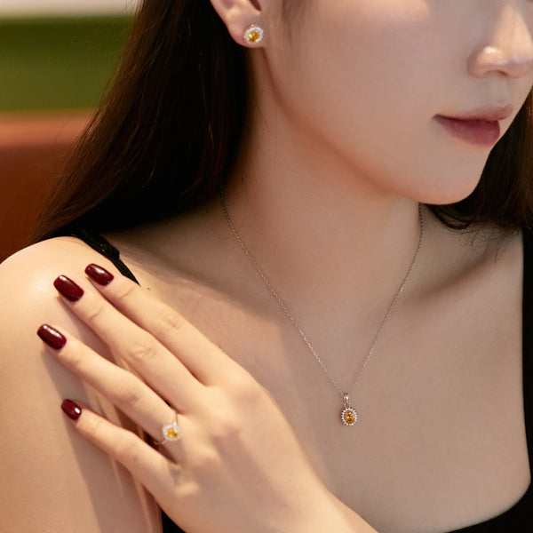 [Clover Jewelrys]Pendientes diarios delicados con corte ovalado radiante