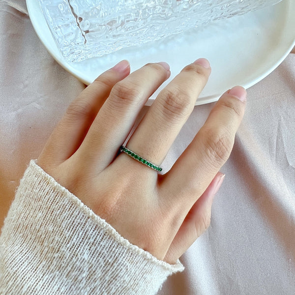 [Clover Joyas] Anillo Diario Delicado con Brillantes de Talla Redonda