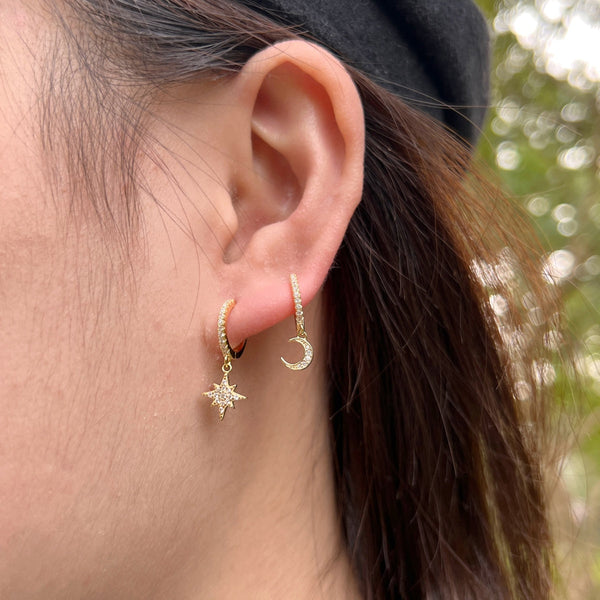 [Clover Jewelrys]Pendientes asimétricos de estrella y luna