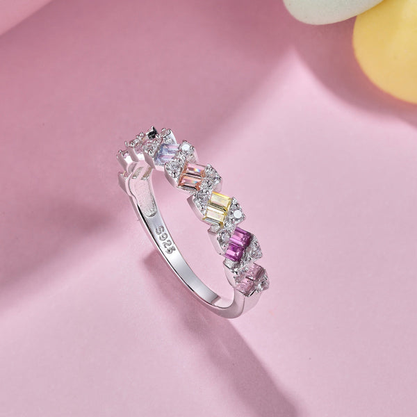 [Clover Jewelrys]Delicado anillo diario de corte esmeralda vibrante