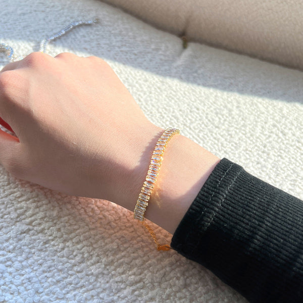 [Clover Jewelrys]Pulsera de Uso Diario con Esmeralda Talla Esmeralda Exquisita