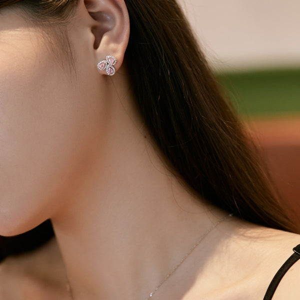 [Clover Jewelrys]Pendientes en forma de flor adornada con corte de pera para amantes