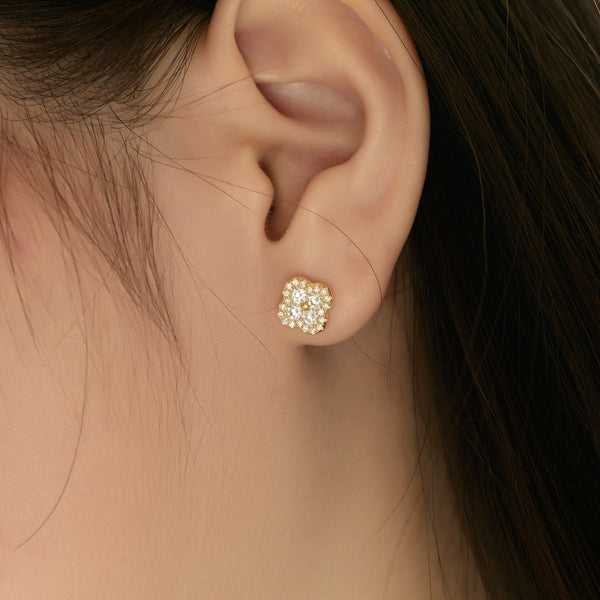 [Clover Joyas] Pendientes con forma de flor de trébol de cuatro hojas