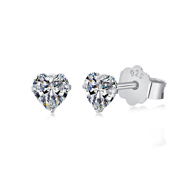 [Clover Joyas] Pendientes Sencillos con Forma de Corazón Brillante