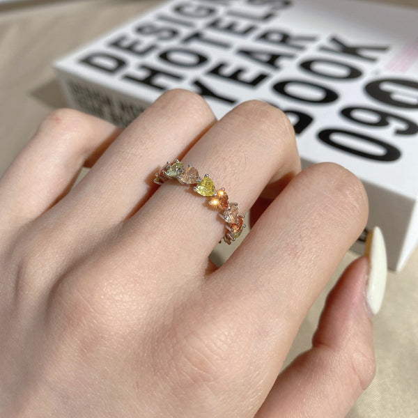 [Clover Jewelrys]Anillo de enamorados con corte de corazón Radiant Romance de 0,25 quilates