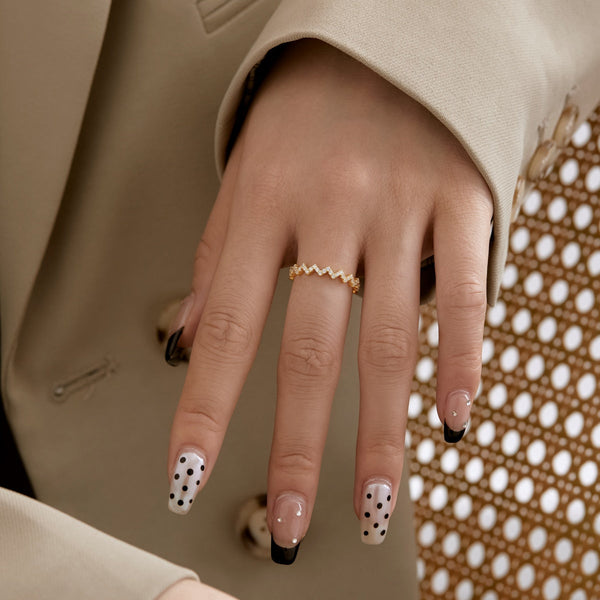 [Clover Jewelrys]Anillo Diario Delicado en Forma de Ola Encantadora