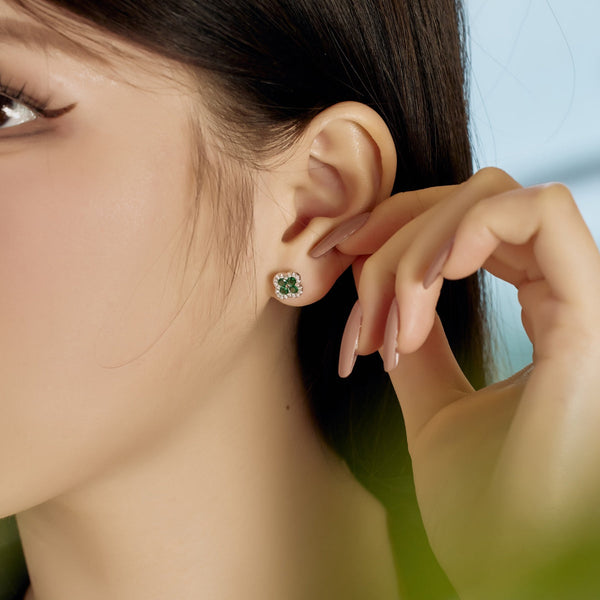 [Clover Joyas] Pendientes con forma de flor de trébol de cuatro hojas