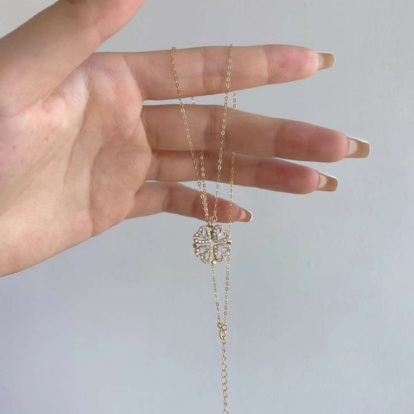 [Clover Jewelrys]Collar con dije de corazón intrincado y forma de flor