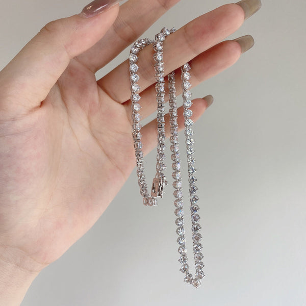 [Clover Joyas] Collar tenis de corazón tallado adornado