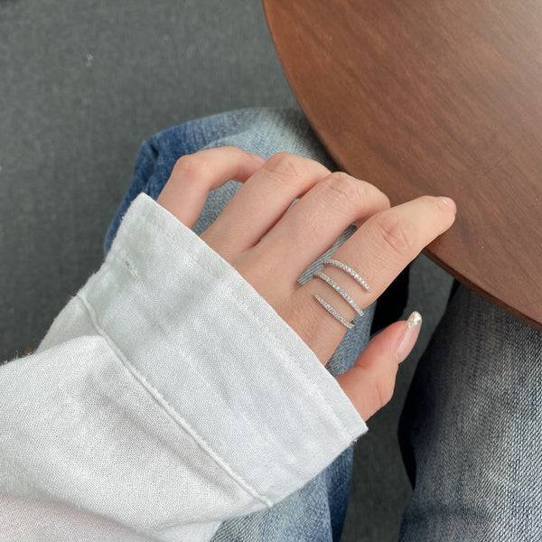 [Clover Jewelrys]Anillo Diario Entrelazado Vibrante Único