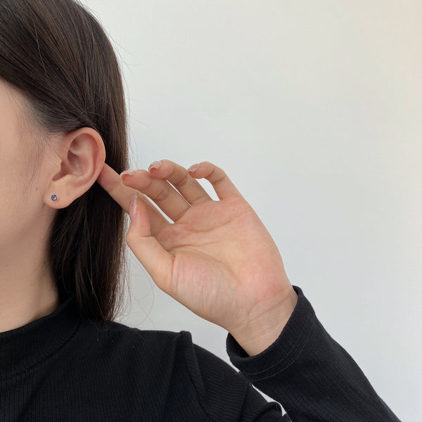 [Clover Jewelrys]Pendientes redondos brillantes y coloridos