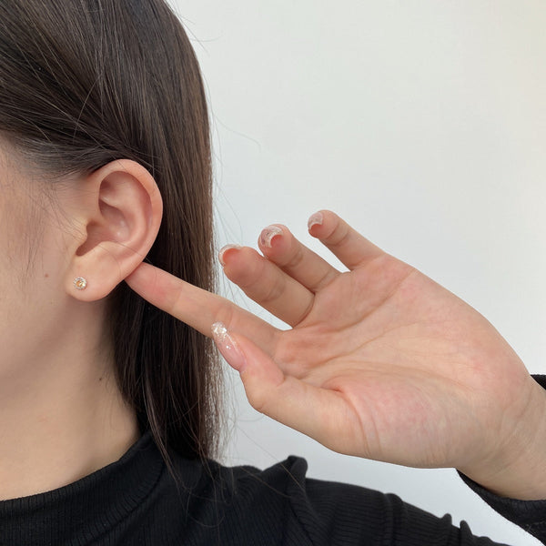 [Clover Jewelrys]Pendientes redondos brillantes y coloridos