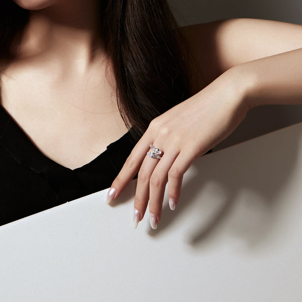 [Clover Jewelrys]Anillo Diario Delicado en Forma de Serpiente Vibrante