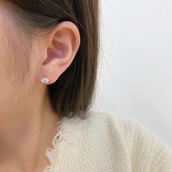 [CloverJewelrys]Pendientes únicos de forma redonda