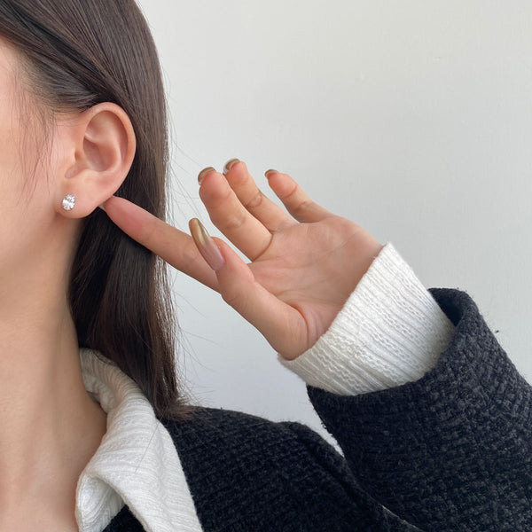 [Clover Jewelrys]Pendientes Ovalados Clásicos Dignos Elegantes