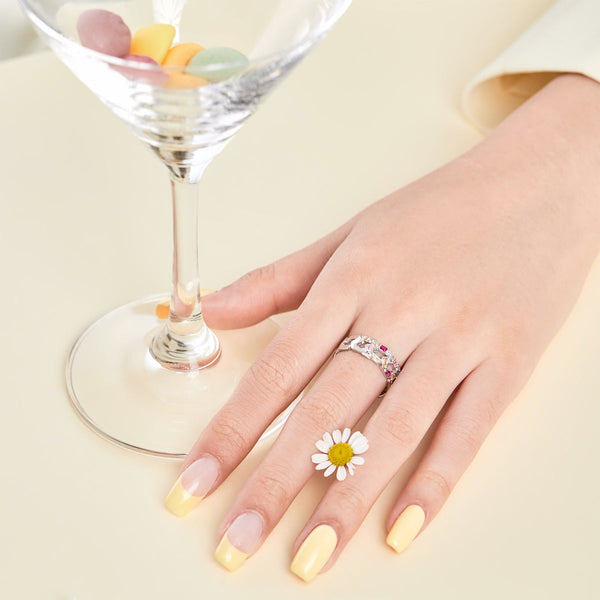 [Clover Joyas] Anillo diario de corte esmeralda vibrante y brillante