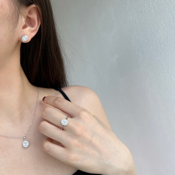 [Clover Jewelrys]Pendientes diarios delicados con corte ovalado radiante