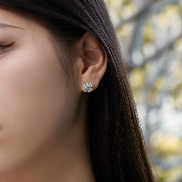 [Clover Jewelrys]Pendientes de bola trébol de cuatro hojas
