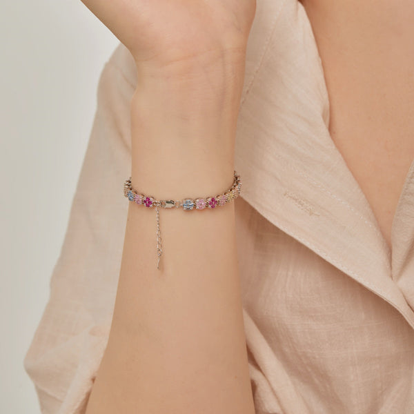 [Clover Joyas] Pulsera diaria delicada con corte esmeralda colorida