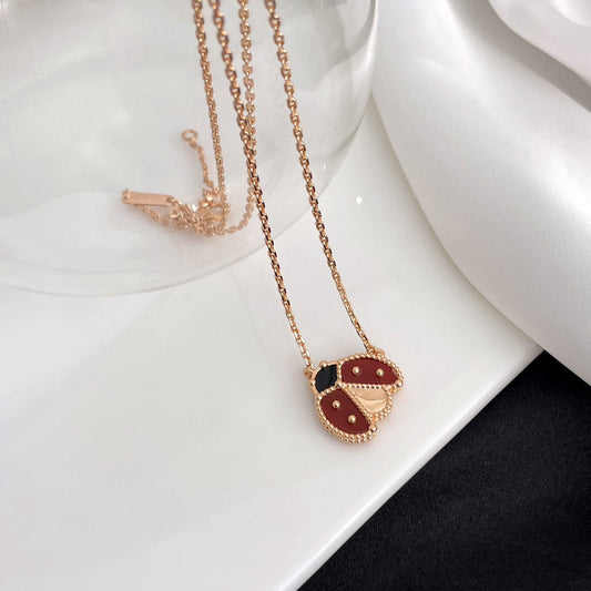 [Kincade Jewelrys]LUCKY  CARNELIANS LADYBUG NECKLACE