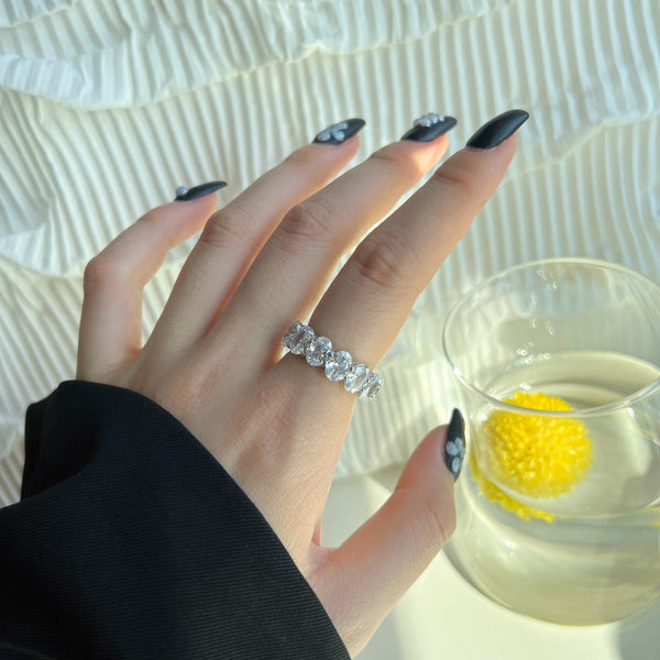 [Clover Jewelrys]Anillo de tenis delicado con talla cojín alargada