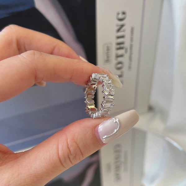[Clover Joyas] Anillo de Tenis Delicado con Múltiples Formas